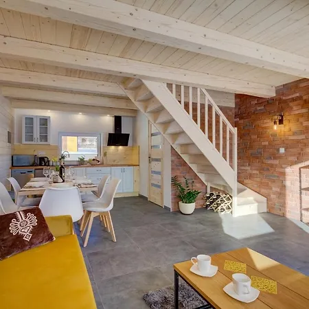 Letniskowe W Centrum Tylicza *