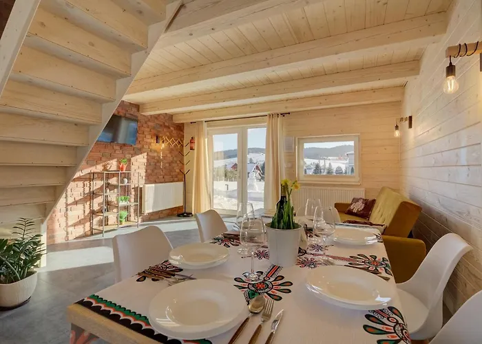 Letniskowe W Centrum Tylicza בית נופש *