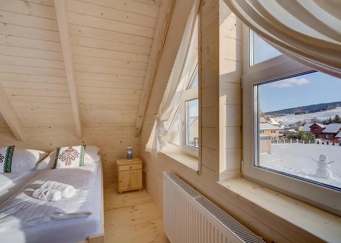 Letniskowe W Centrum Tylicza בית נופש